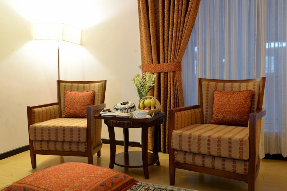 Park Lane Hotel Лахор Экстерьер фото